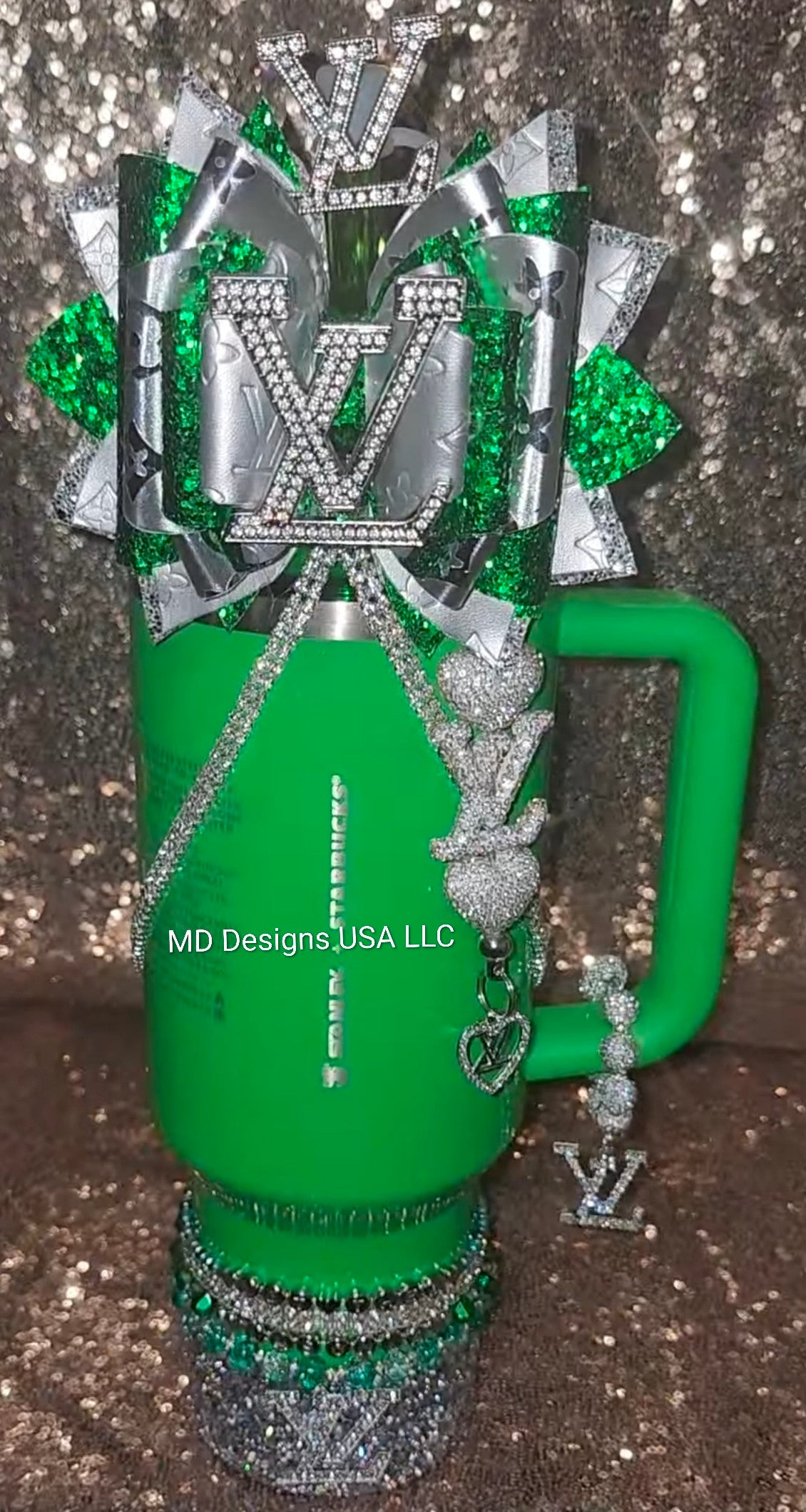 Green and Silver El Vee Accessory Set