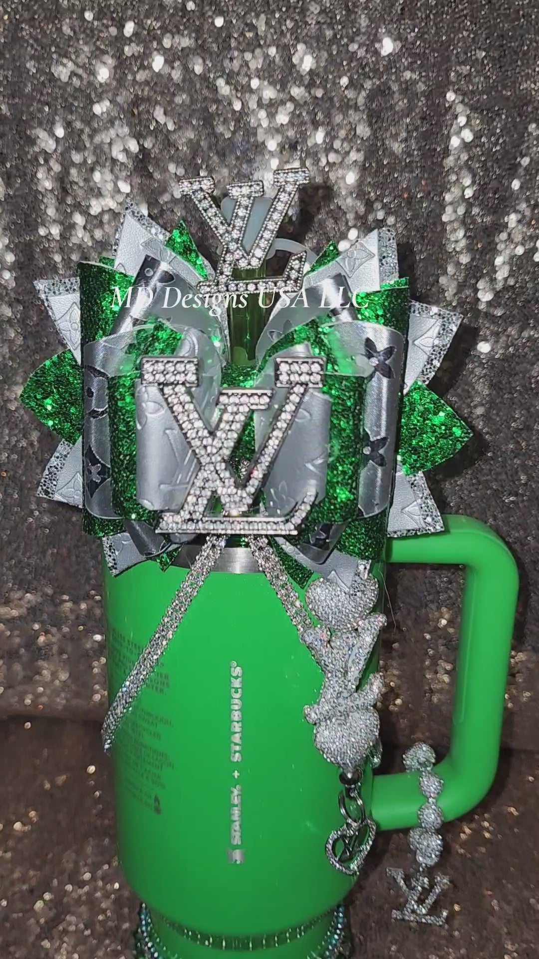Green and Silver El Vee Accessory Set
